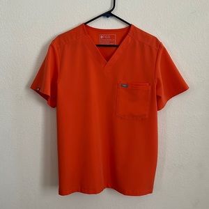 Figs Mens Sunset Orange 3 Pocket Scrub Top Medium